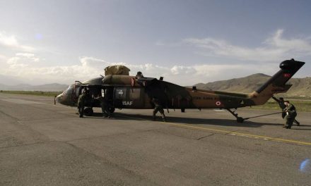 Τουρκικό ελικόπτερο προσγειώθηκε στην Aλεξανδρούπολη