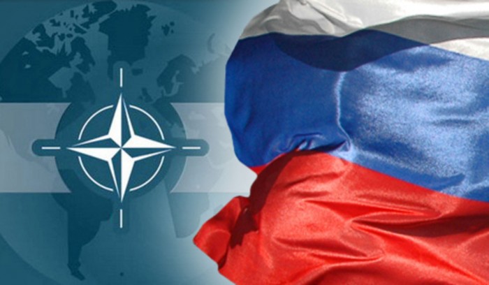 TO NATO περικυκλώνει τη Ρωσία