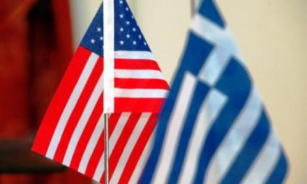 Γιατί ο Τραμπ κερδίζει την ελληνική κοινότητα