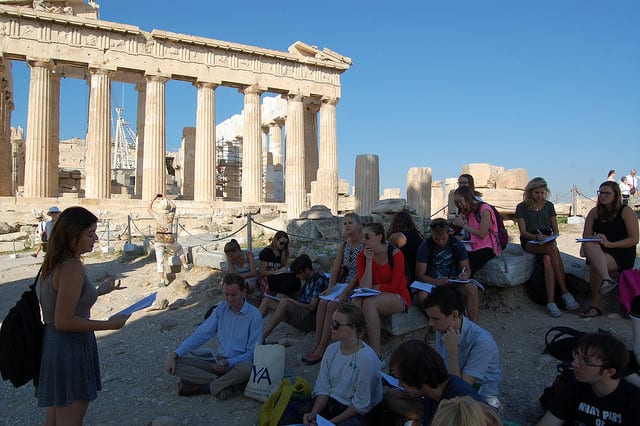 College Year in Athens: ο θεσμός που έκανε χιλιάδες Αμερικανούς να αγαπησουνν την Ελλάδα