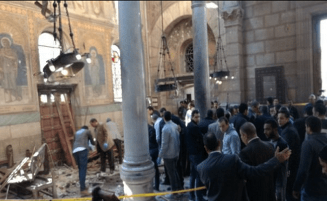45 νεκροί & πάνω από 100 τραυματίες ο τραγικός απολογισμός από επίθεσεις σε χριστιανικές Εκκλησίες Κοπτών στην Αίγυπτο