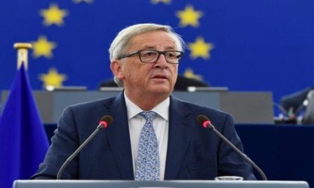 Juncker: Η ευρωζώνη χρειάζεται δικό της Υπουργό Οικονομικών