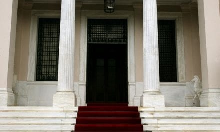Auctions put Greek gov’t on backfoot