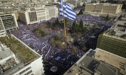Το συλλαλητήριο, η πολιτική γελοιότητα & η οργή του ταπεινωμένου ελληνικού λαού