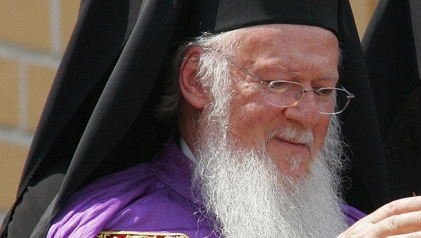 Holy Synod begins procedure of granting autocephaly to Ukrainian Orthodox Church