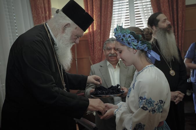 Νέοι από την Ουκρανία επισκέπτονται τον Αρχιεπίσκοπο Αθηνών