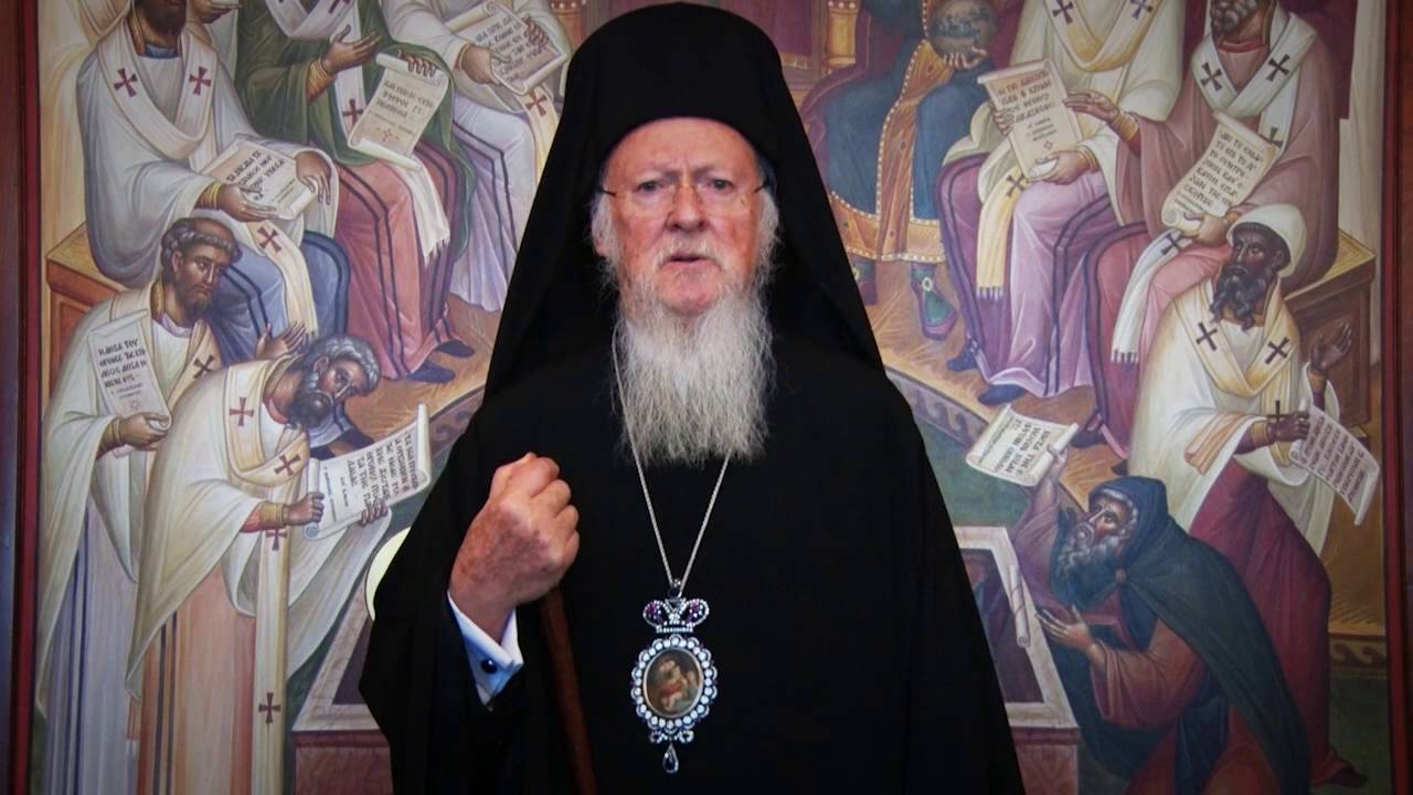 Ukrainian Orthodox Church Wins Independence From Moscow