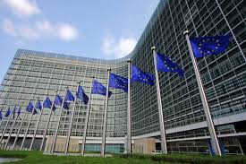 Bloomberg: Ασυντόνιστες πολιτικές της ΕΕ στη διαχείριση προσφύγων