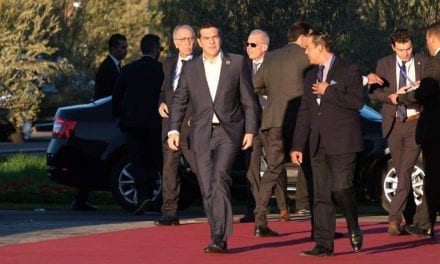 Tsipras underlines Greek solidarity to refugees at migration summit
