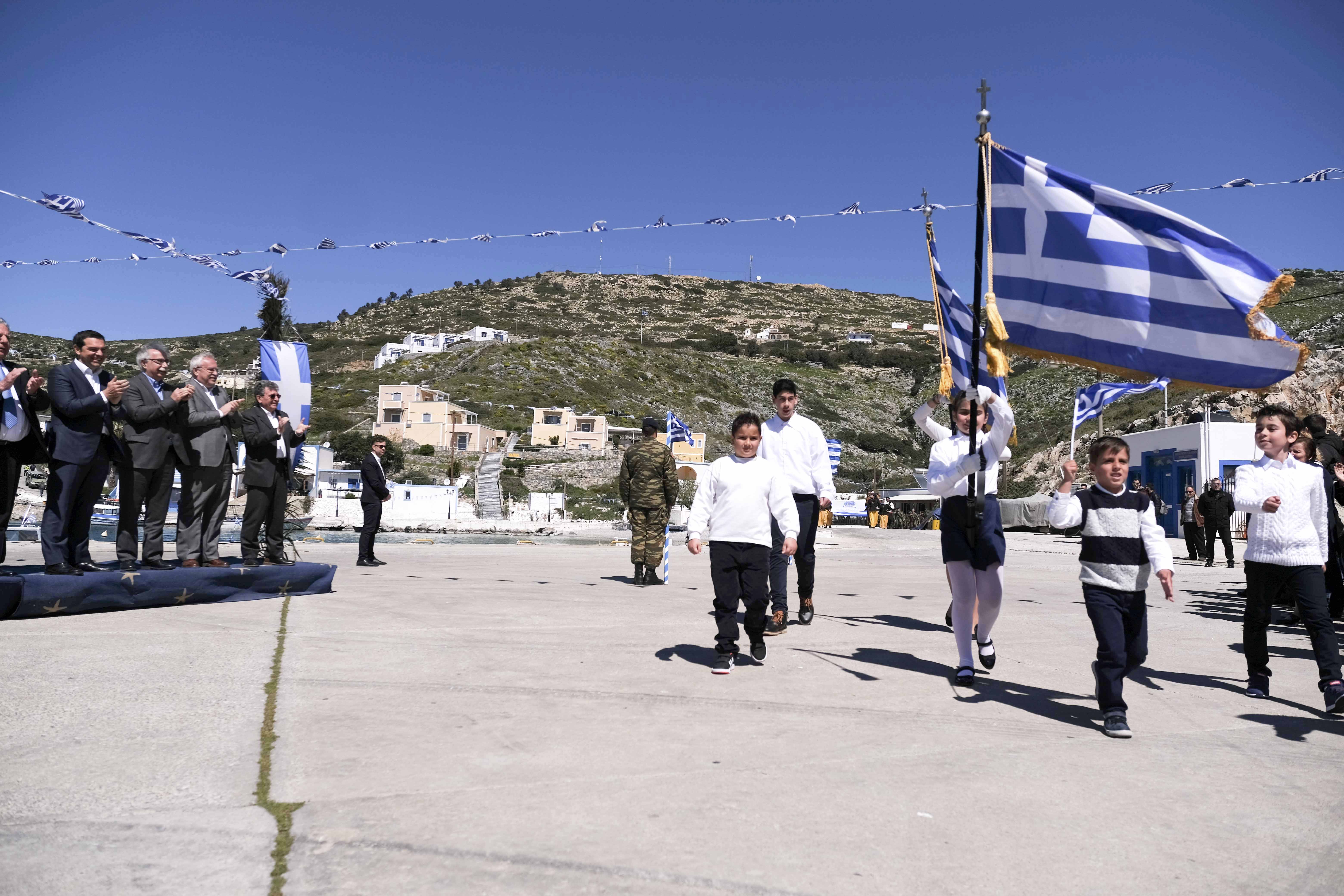 Τσίπρας: Δεν υπάρχει καμιά γωνιά της πατρίδας μας που δεν θα υπερασπιστούμε!