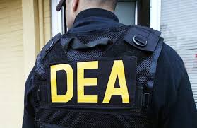 Στην Πάρο, 100 πράκτορες της DEA