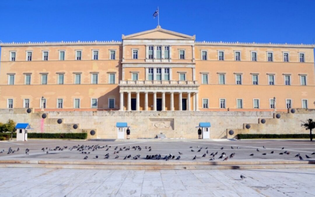 ΠΑΣΟΚ και ΚΚΕ δεν υπογράφουν την τροπολογία για τους εποχικούς πυροσβέστες!